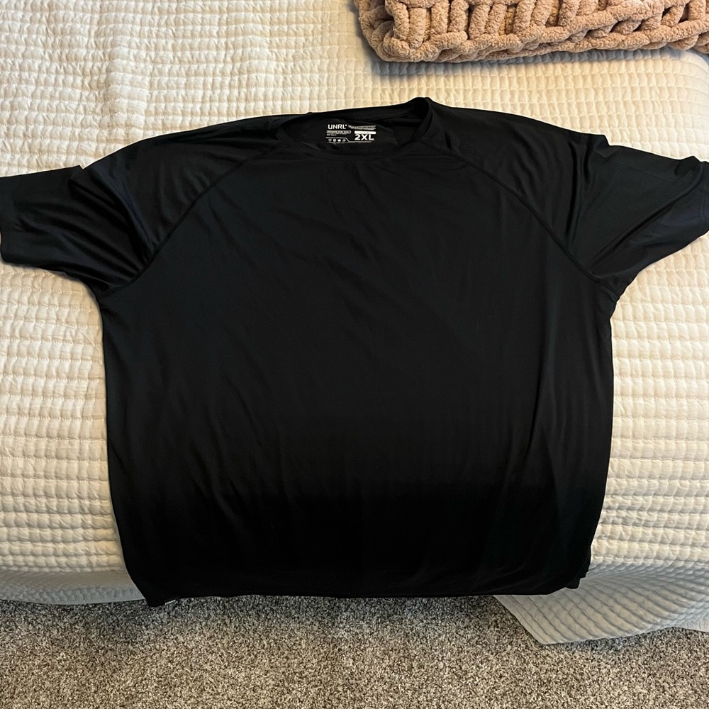 UNRL workout t-shirt, XXL